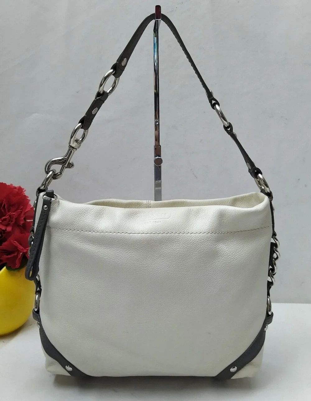 Coach Zoe White Leather Zipper Closure Hobo Shoulder Bag